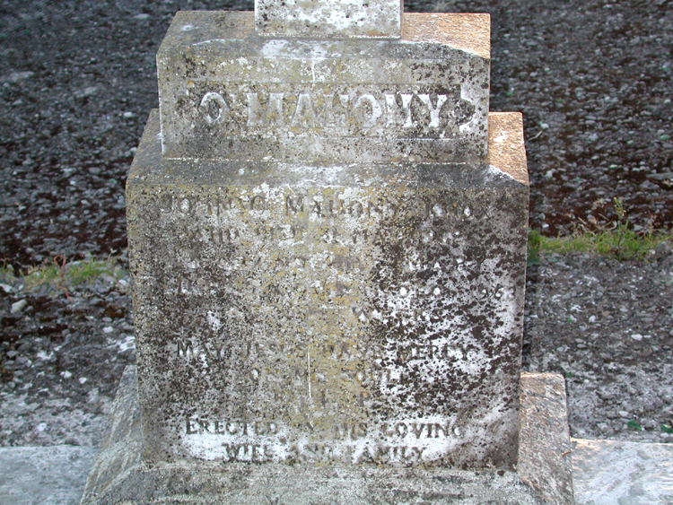 O'Mahony grave.jpg 538.1K